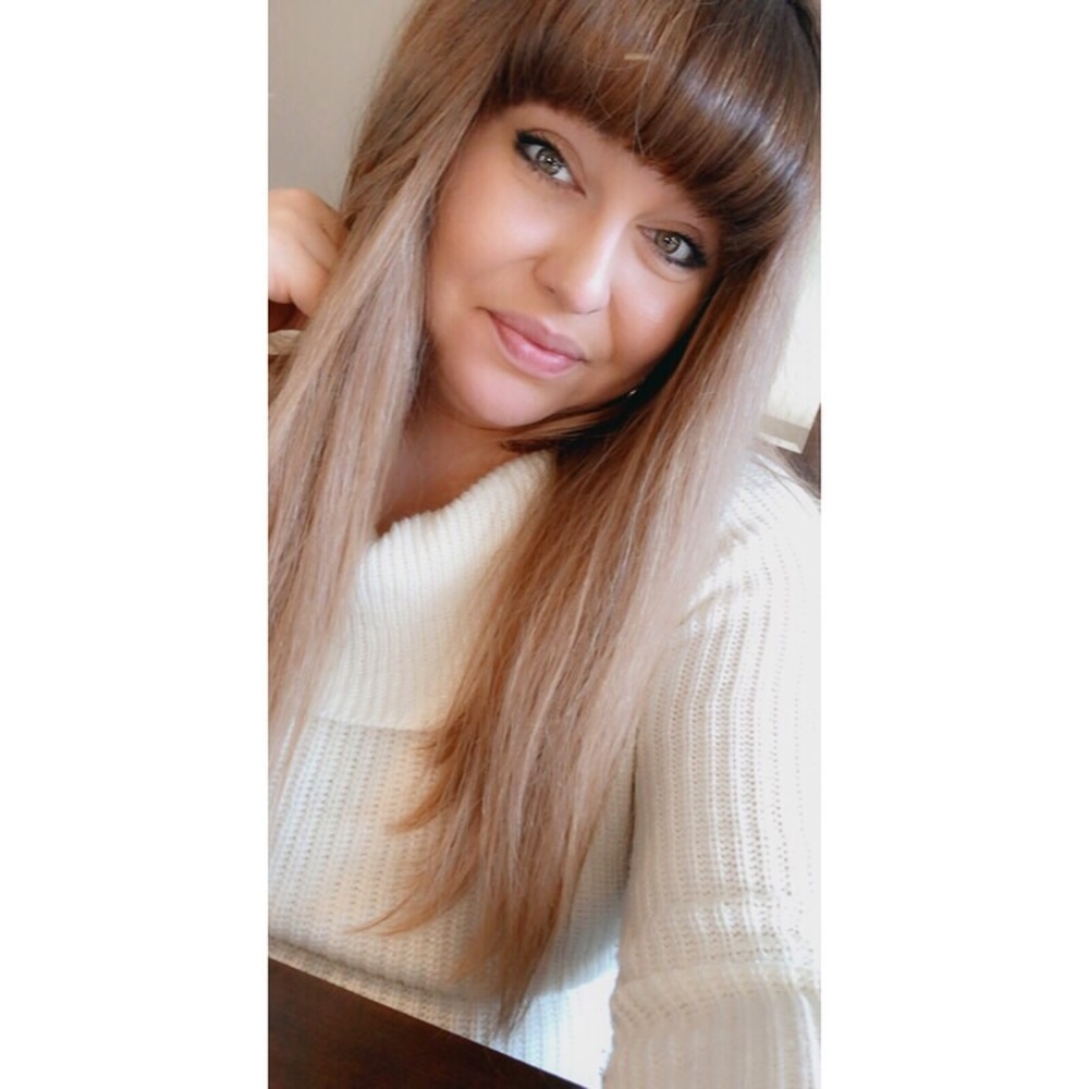 ☀️Hi I'm Samantha☀️